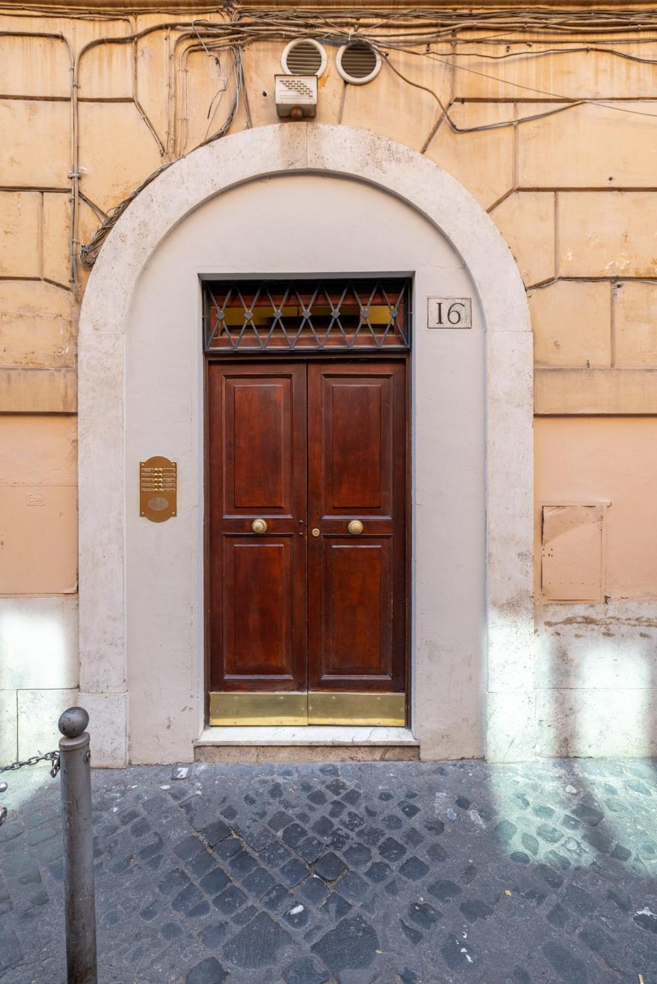 Charming 3 Bedroom In The Historic Center Apartment Rom